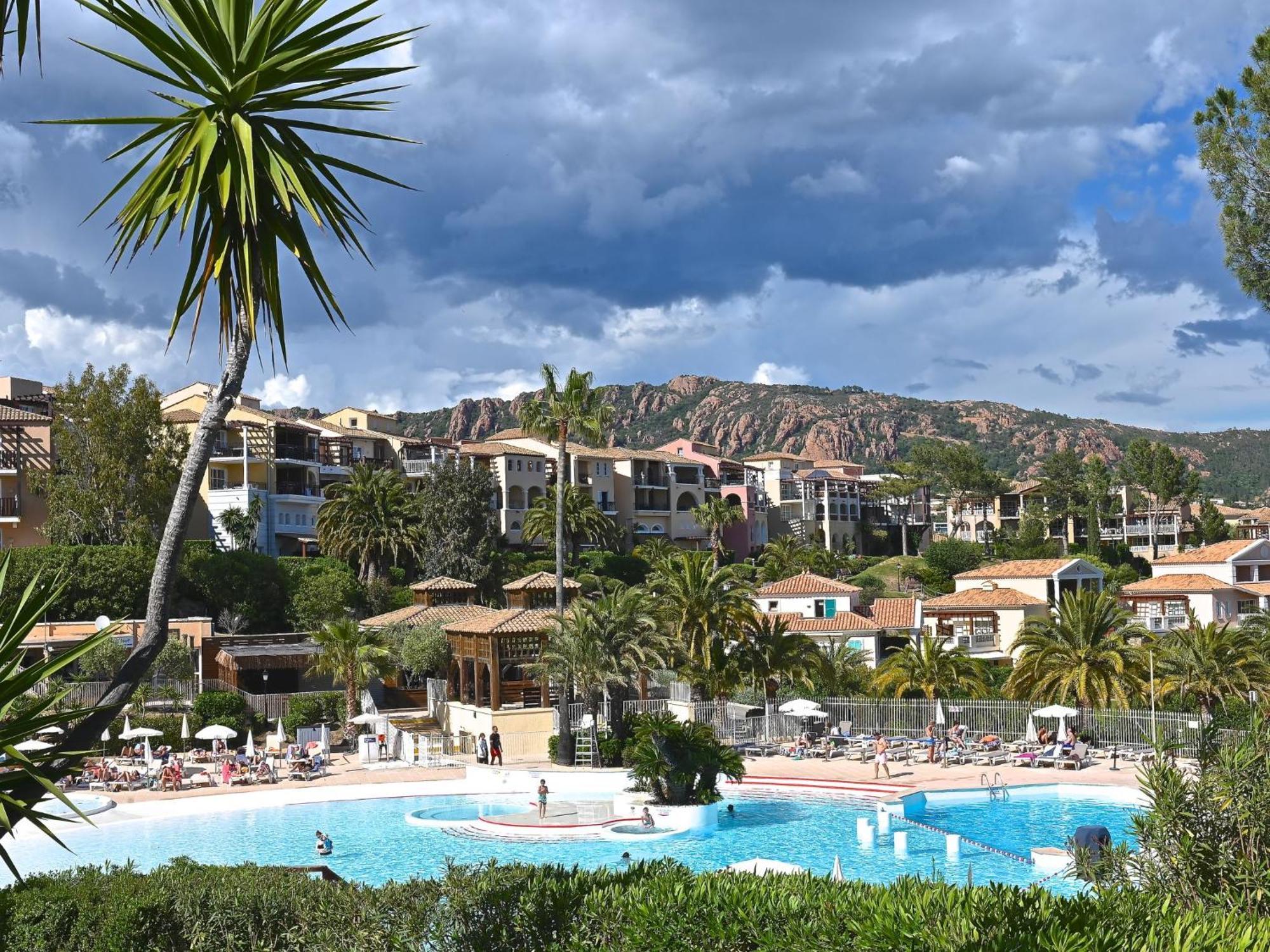 Village Cap Esterel - Le Village-25 By Interhome